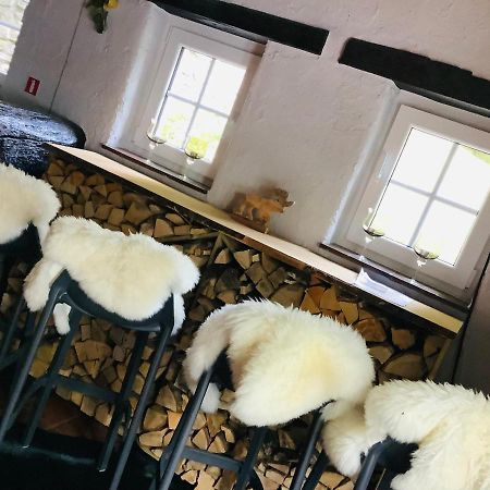 L'Aubergesves Eksteriør bilde